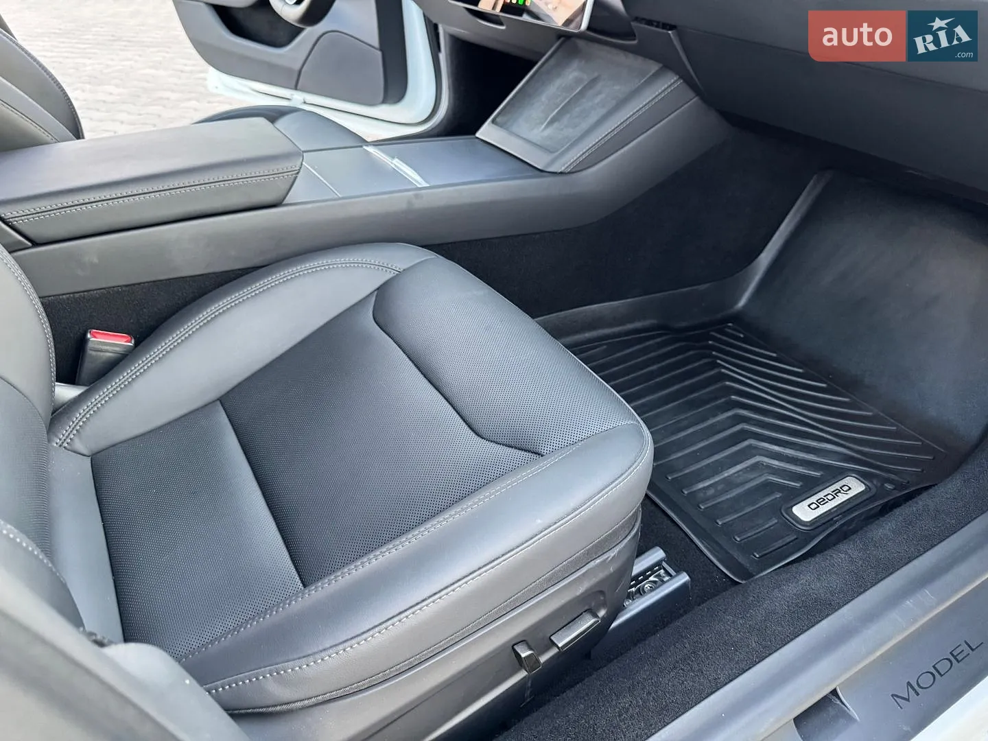 2024 Tesla Model 3 - мініатюра 42