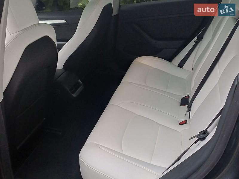 Седан Tesla Model 3 2022 в Острозі фото 16 Седан Tesla Model 3 2022 в Острозі