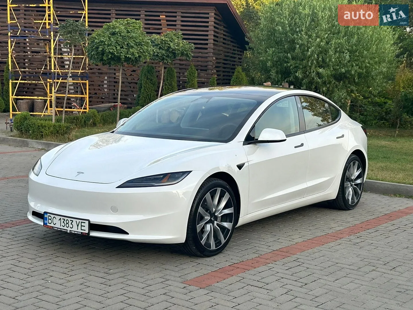 2024 Tesla Model 3 - мініатюра 9