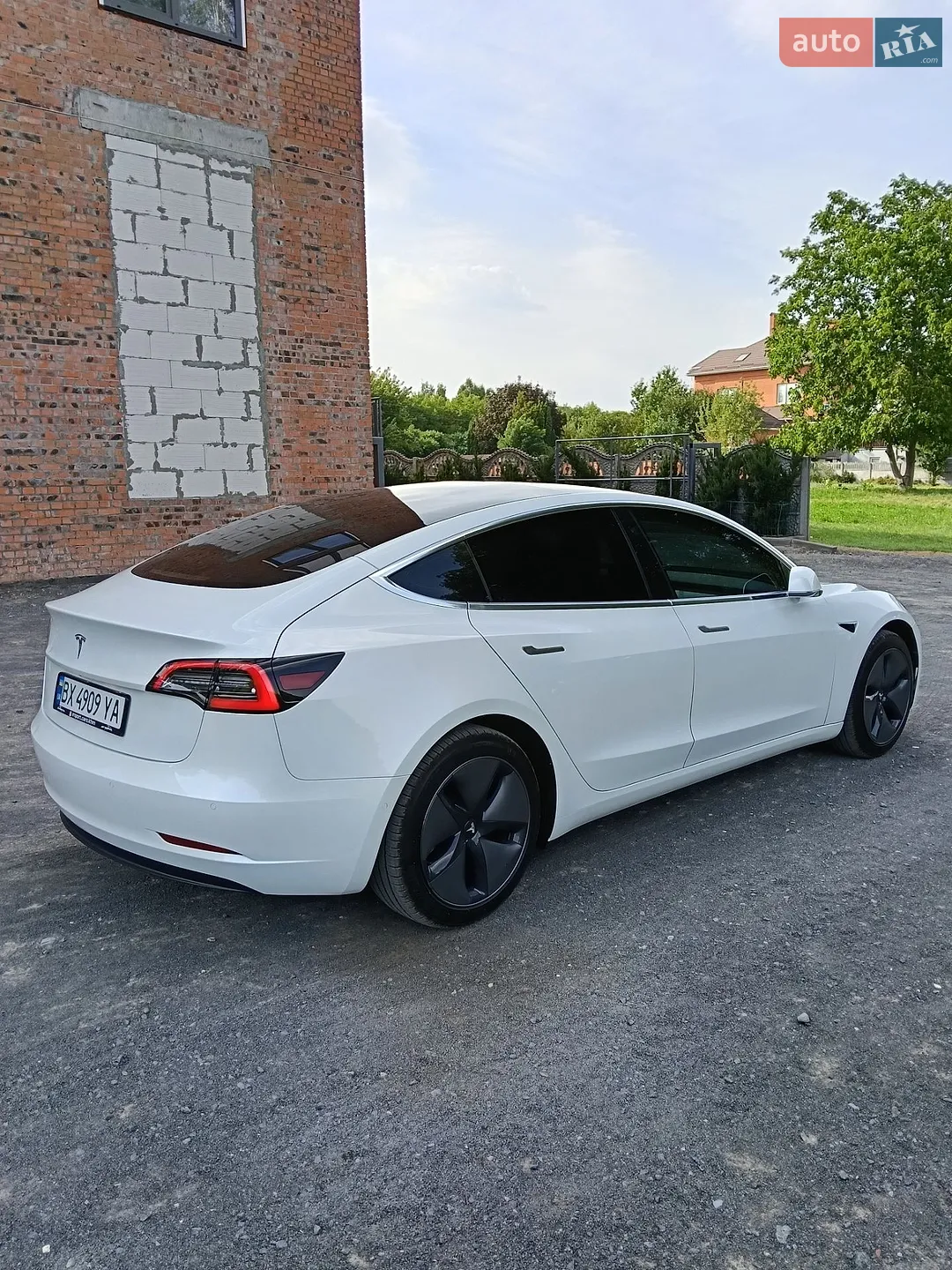 2020 Tesla Model 3 - мініатюра 3