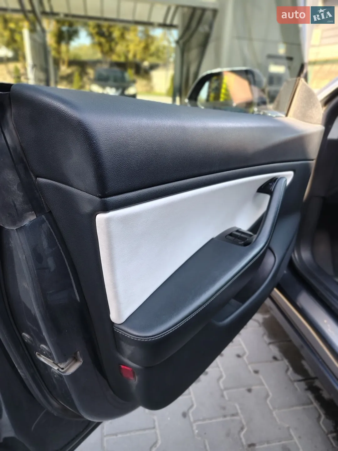 2020 Tesla Model 3 - мініатюра 25