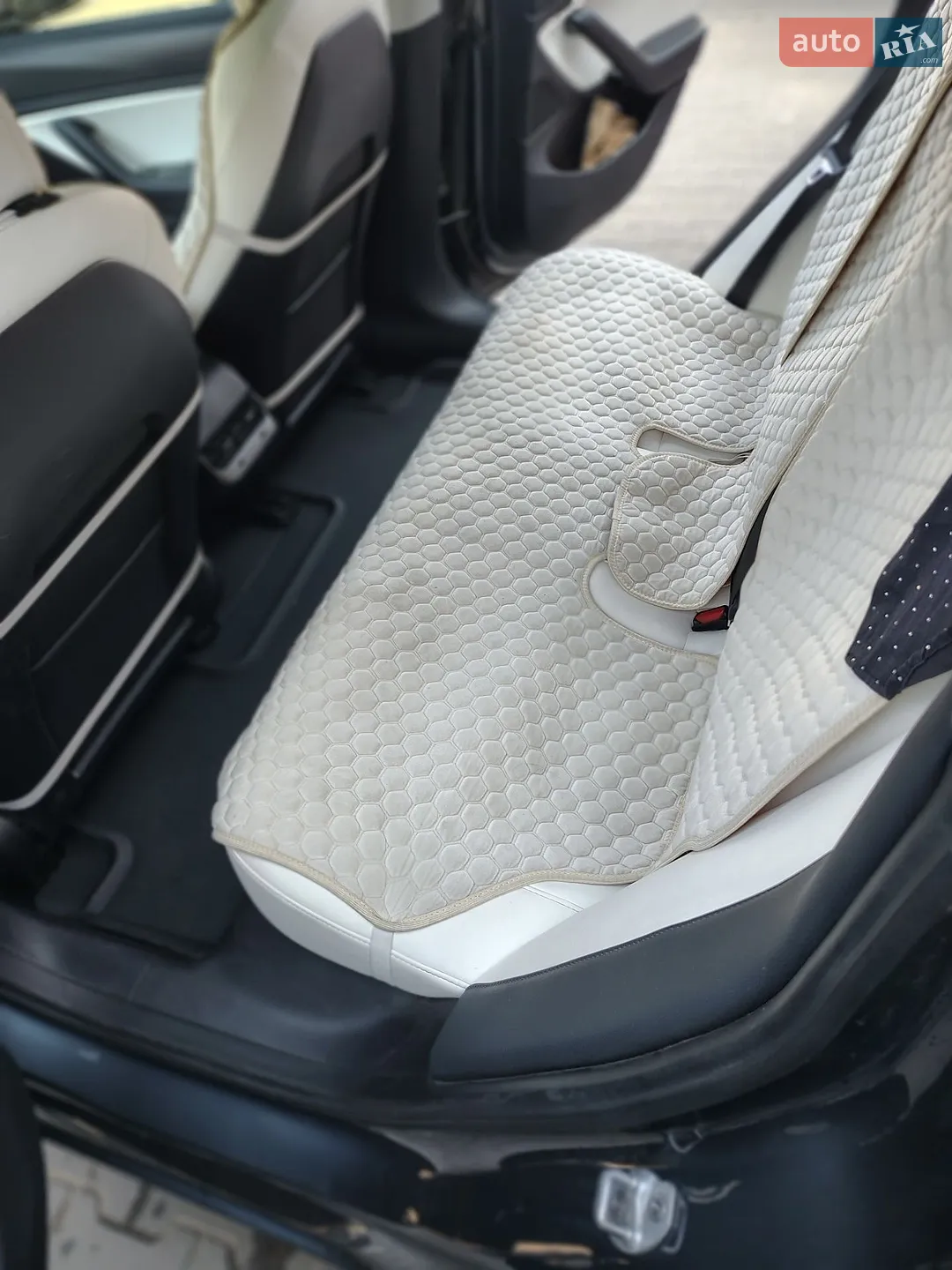 2020 Tesla Model 3 - мініатюра 30