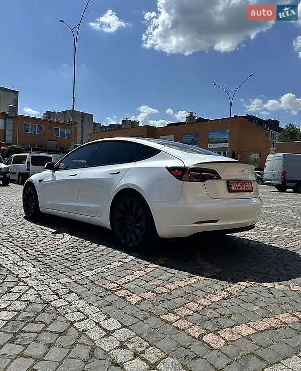 2022 Tesla Model 3 - мініатюра 4