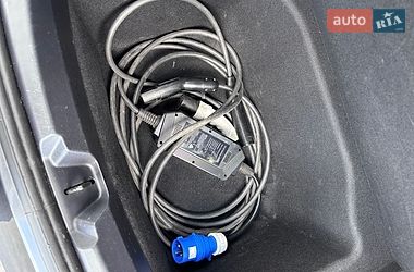 Седан Tesla Model 3 2022 в Києві