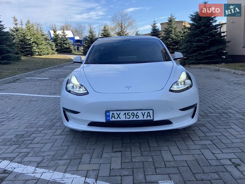 Седан Tesla Model 3 2023 в Києві фото Седан Tesla Model 3 2023 в Києві