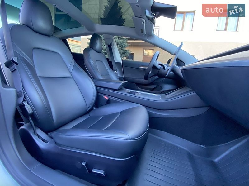 Седан Tesla Model 3 2023 в Києві фото 13 Седан Tesla Model 3 2023 в Києві