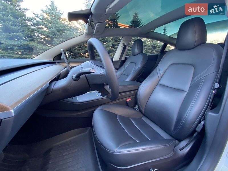 Седан Tesla Model 3 2023 в Києві фото 15 Седан Tesla Model 3 2023 в Києві