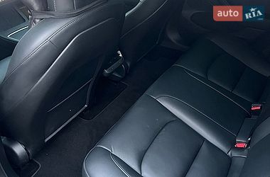 Седан Tesla Model 3 2021 в Днепре