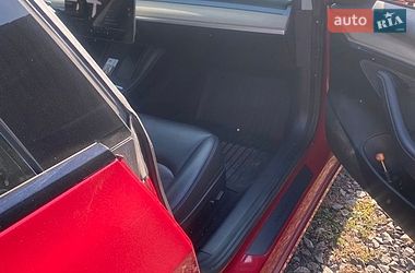 Седан Tesla Model 3 2021 в Харкові