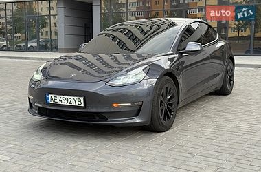 Седан Tesla Model 3 2021 в Днепре фото 14 Седан Tesla Model 3 2021 в Днепре