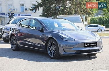Седан Tesla Model 3 2022 в Харькове