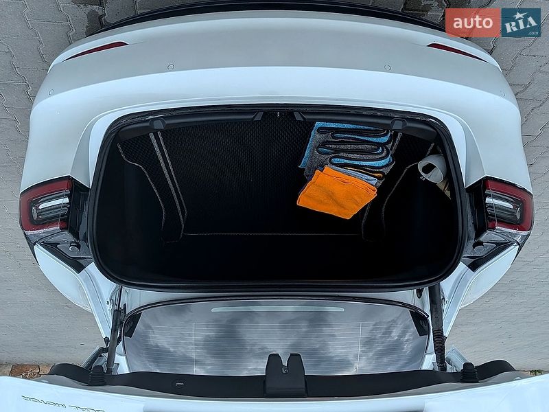 Седан Tesla Model 3 2022 в Могилев-Подольске