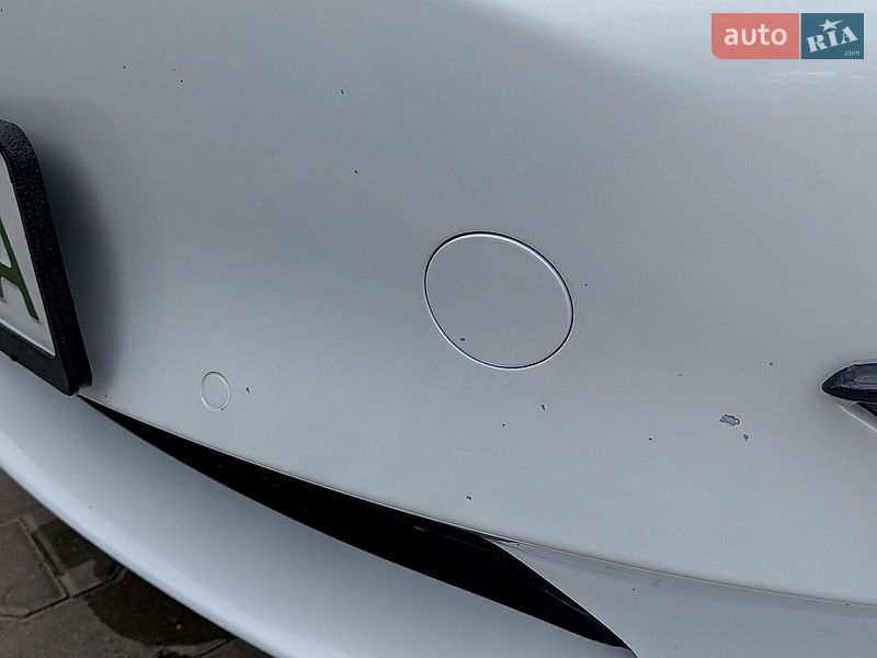 Седан Tesla Model 3 2022 в Могилев-Подольске