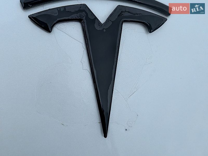 Седан Tesla Model 3 2022 в Могилев-Подольске