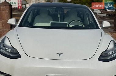 Седан Tesla Model 3 2019 в Тернополе