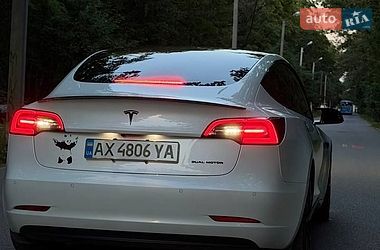 Седан Tesla Model 3 2018 в Харкові