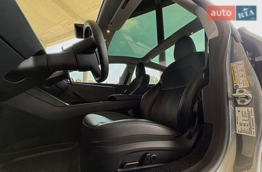 Седан Tesla Model 3 2024 в Києві