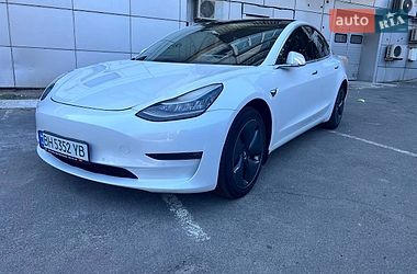 Седан Tesla Model 3 2019 в Одессе
