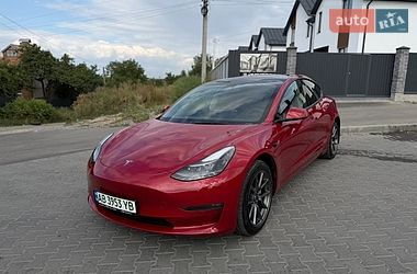 Седан Tesla Model 3 2022 в Вінниці