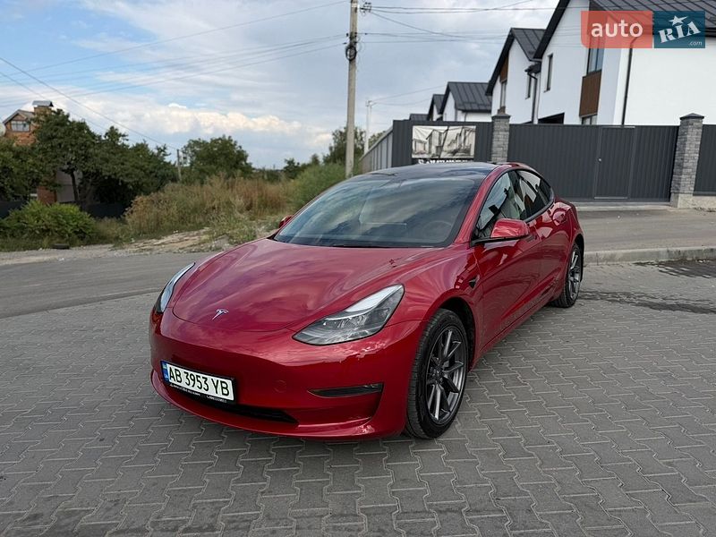 Tesla Model 3 2022