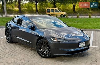 Седан Tesla Model 3 2024 в Рівному