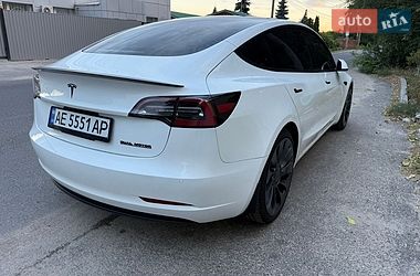Седан Tesla Model 3 2021 в Днепре