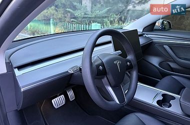 Седан Tesla Model 3 2021 в Днепре