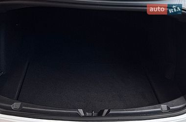 Седан Tesla Model 3 2021 в Кривому Розі