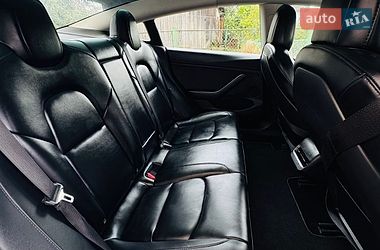 Седан Tesla Model 3 2022 в Надвірній фото 11 Седан Tesla Model 3 2022 в Надвірній