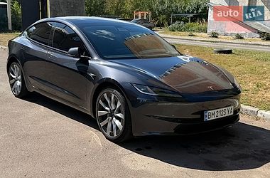 Седан Tesla Model 3 2024 в Києві