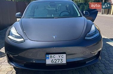Седан Tesla Model 3 2020 в Городке Седан Tesla Model 3 2020 в Городке