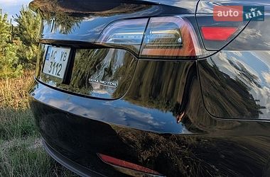 Седан Tesla Model 3 2021 в Ковеле