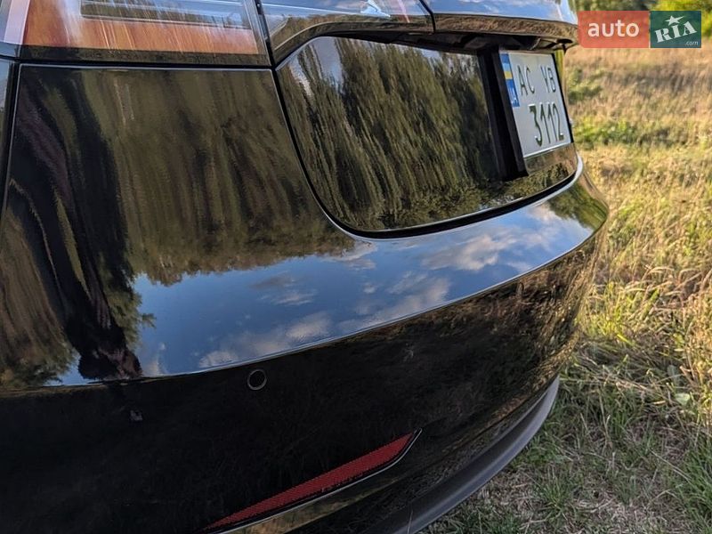 Седан Tesla Model 3 2021 в Ковеле
