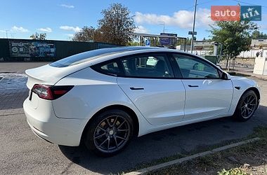 Седан Tesla Model 3 2023 в Киеве фото 9 Седан Tesla Model 3 2023 в Киеве