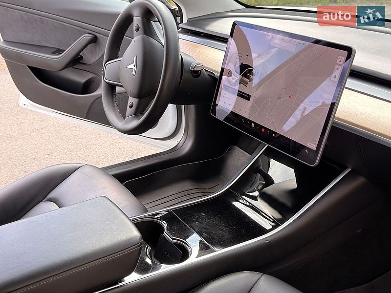 Седан Tesla Model 3 2020 в Ковеле фото 19 Седан Tesla Model 3 2020 в Ковеле