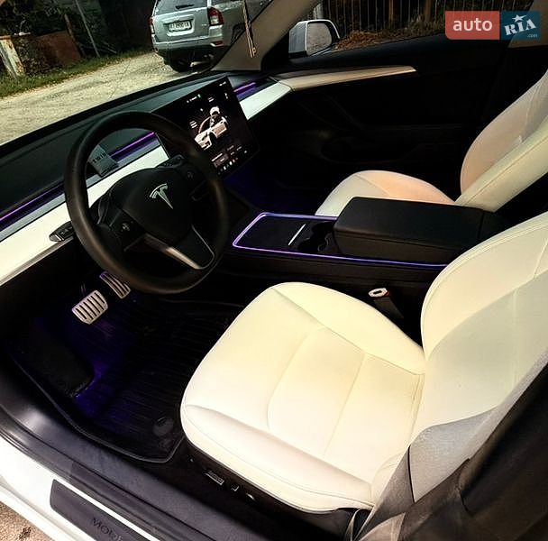Седан Tesla Model 3 2023 в Фастове фото 14 Седан Tesla Model 3 2023 в Фастове