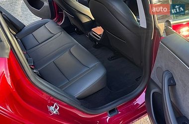 Седан Tesla Model 3 2025 в Львове