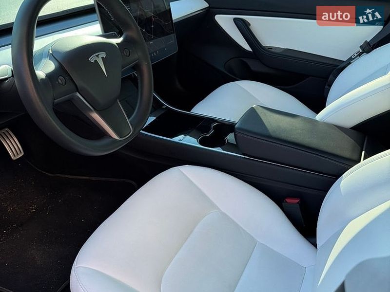 Седан Tesla Model 3 2020 в Дніпрі фото 7 Седан Tesla Model 3 2020 в Дніпрі
