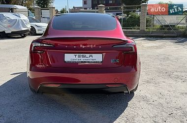 Седан Tesla Model 3 2024 в Вінниці