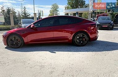 Седан Tesla Model 3 2024 в Вінниці