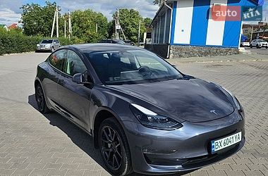 Седан Tesla Model 3 2022 в Хмельницькому