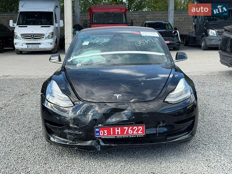 Tesla Model 3 2018
