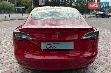 Седан Tesla Model 3 2021 в Вінниці