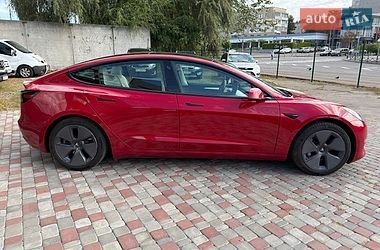Седан Tesla Model 3 2021 в Вінниці