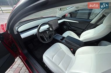 Седан Tesla Model 3 2021 в Вінниці