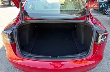Седан Tesla Model 3 2021 в Вінниці