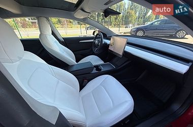 Седан Tesla Model 3 2021 в Вінниці