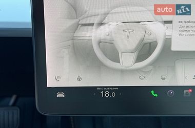 Седан Tesla Model 3 2021 в Вінниці