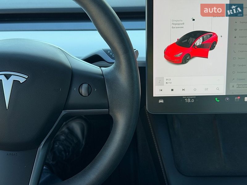 Седан Tesla Model 3 2021 в Вінниці