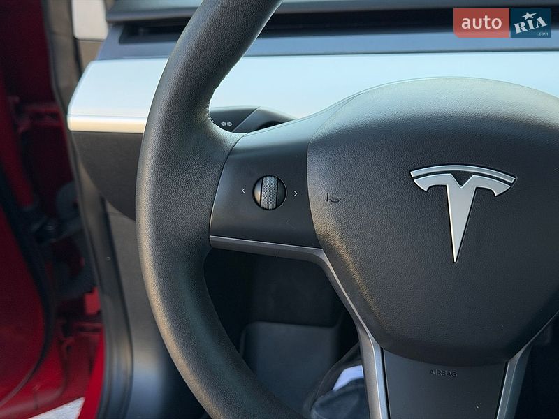 Седан Tesla Model 3 2021 в Вінниці